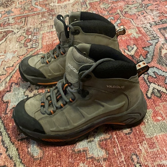Vasque Gray Womens Hiking Boots Size 7 